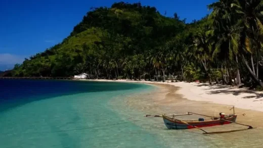 7 Wisata Pantai Padang yang Memikat Hati